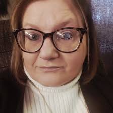 Hello all, my name is Kacie from West Virginia. I've been told that I am a  sensitive & a few family members as well. I am very anxious & curious to  hone