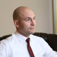 300+ profilů „Kukolj“