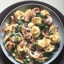 Sauté the sausage in a large heavy skillet over medium heat with a drizzle of olive oil until a couple handfuls of sliced mushrooms. Tortellini With Italian Sausage Fennel And Mushrooms Recipe Bon Appetit
