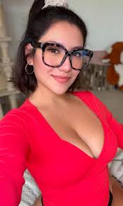 Jessica Estefania - Free pics, galleries & more at Babepedia