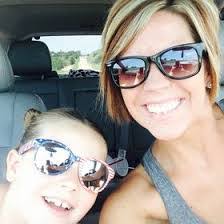 Amanda Krajewski's Instagram, Twitter & Facebook