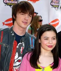 I came to check out the drake & josh house, and it is gone, he said in a clip. Nickalive Where Are They Now Nickelodeon And Drake And Josh Stars Miranda Cosgrove And Drake Bell