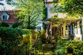 Preysinggarten is a member of vimeo, the home for high quality videos and the people who love them. Preysinggarten Restaurant Cafe In Munchen Haidhausen
