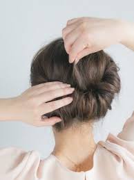 40代のまとめ髪に 大人アップヘアの簡単ヘアアレンジ 簡単 ヘアアレンジ 40代 ヘアアレンジ 簡単ヘア