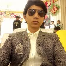 धरती से 400 किलोमीटर ऊपर से देखने पर, पवित्र शहर मक्का रात में रोशन क्लियर  दिख रहा, काबा चमक रहा है… #NASA के एस्ट्रोनॉट "डॉन पेटिट" ने यह अनोखा ...