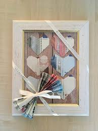 Tutorial Anleitung Geld Falten Herzen Diy Hochzeitsgeschenk Im Bilderrahmen Diy Hochzeitsgeschenk Hochzeit Geschenk Geld Geld Falten Herz