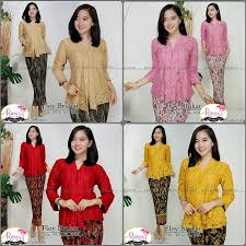 Model baju atasan untuk wanita gemuk 2016. Harga Atasan Brokat Terbaik Batik Kebaya Pakaian Wanita Maret 2021 Shopee Indonesia