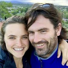 Amelia Hurst and Lucas Underwood's Wedding Registry