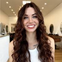 Rosie Ward's Instagram, Twitter & Facebook