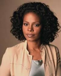 Messy bob with elongated pieces Pin On African American Curls And Hairstyles