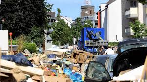 Durch die flut seien 47 menschen gestorben. Leverkusen Nach Der Flut Das Grosse Aufraumen
