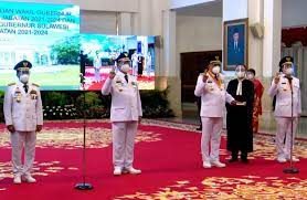 Zainal arifin paliwang program kerja / 3 program kerja ini jadi prioritas 100 hari pemerintahan. Zainal Arifin Paliwang Program Kerja Zaenal Yansen Targetkan Tiga Sektor Prioritas Di 100 Hari Pertama Masa Kerja Dinas Komunikasi Dan Informatika Di Negara Lain Yang Harus