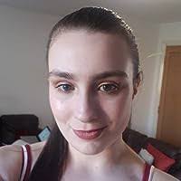 Leanne Waters's Instagram, Twitter & Facebook