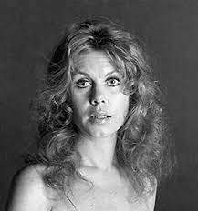 Judesmommy, sophiii and 2 others like this elizabeth's husband and children in 1995 Amazon Com Posterazzi Dap17637 Elizabeth Montgomery Headshot Photo Print 8 X 10 Multi Posters Prints