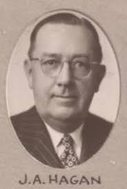 Addison Hagan's Instagram, Twitter & Facebook