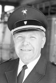 File:Oberbrandrat Albert Lorenz (Kiel 49.197).jpg