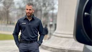 Metropolitan police officer, received a vulgar, threatening voicemail while testifying tuesday before . Like A Medieval Battle Scene Officers Recount Being Attacked By Capitol Mob Abc News