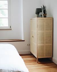Werbung Ohne Auftrag Rattan Ist Ja Derzeit Sehr Im Trend Und Die Stockholm Kommode Stand Schon Eeeewig Auf Meiner Schlafzimmer Inspiration Kommode Schrank