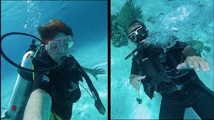 Texan Who Found Underwater Camera Trying To Track Down Owners Khou Com