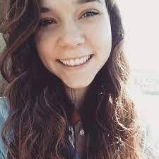 Natalie Scates's Instagram, Twitter & Facebook