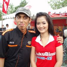 List download lagu mp3 danang bunga surgawi (5:34 min), last update apr 2021. Download Lagu Istri Solehah Subro Easysitedt