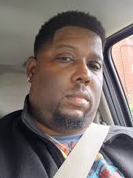 Logan Worsham's Instagram, Twitter & Facebook