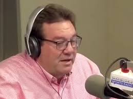 Sports radio host diagnosed with brain cancer after decades-long career