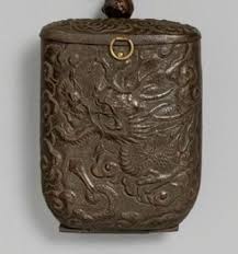 A subscription to our quarterly full color illustrated international netsuke society journal. Netsuke