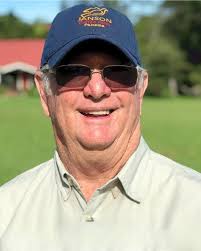 🌟 Hoy celebramos a Michael Janson, uno de los fundadores de Janson Coffee  Farm. A sus 80 años, sigue participando activamente y guiando con sabiduría  nuestras fincas de café y ganadería en