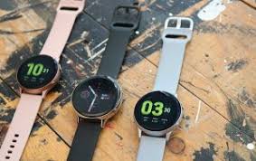 Galaxy watch active2 tracks your movements so you can just slip it on and get working out. Galaxy Watch Active 2 Vs Galaxy Watch Active Vergleich Der Samsung Smartwatches