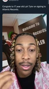 Tyler Redd's Instagram, Twitter & Facebook