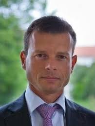 Frank ALLARD (IBM Global Services à Bois-Colombes Cedex )