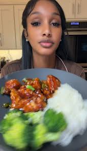 🥰✌️ #berniceburgos