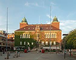 Enligt initiala uppgifter var det en person som misshandlades med ett tillhygge. Boras Wikipedia