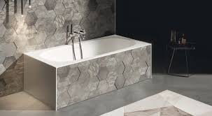 Elegante vasca da bagno rettangolare realizzata in acrilico modello gea prodotta dal gruppo treesse. Treesse Vasche Freestanding