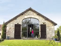 Comment Renover Une Grange Avec Succes Grange Renovee Maison En Pierre Et Maison