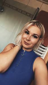 Mein Problem ist, nach einem Kuss möchte ich noch 30 weitere 😛♥️ Könntest  du damit umgehen?