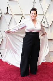 melissa mccarthy proudly shows off 35kg