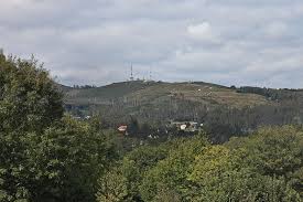 Descubre cuándo es más barato volar a santiago de compostela. File Monte Pedroso Desde Larano Santiago Galiza 4 Jpg Wikimedia Commons