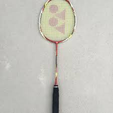 Though he has not won many titles, considering his age , i believe he. Viktor Axelsen S Personal Arcsaber 11 Sports Sports Games Equipment On Carousell