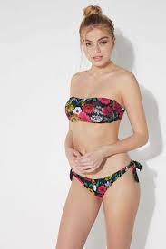 Costume Da Bagno Tezenis 2020 Con Top A Fascia Costumi Da Bagno Bikini Bikini Costumi Da Bagno
