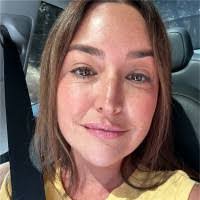 Erin Deeds's Instagram, Twitter & Facebook