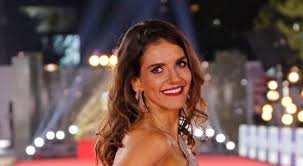 She was born in 1980s, in millennials generation. Asi Lucia Maria Luisa Godoy Hace 20 Anos Tv Y Espectaculo Biobiochile