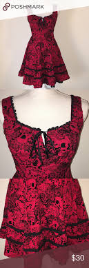 Hot Topic Red And Black Skull Dress Size Small Hot Topic Dresses Skull Dress Dresses