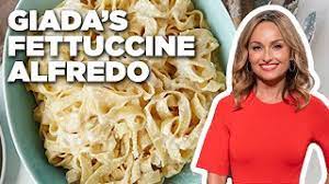 Of course, when those parts are primarily butter, cream, cheese, and pasta, it's extremely hard to go wrong. Giada De Laurentiis Fettuccine Alfredo Everyday Italian Food Network Youtube