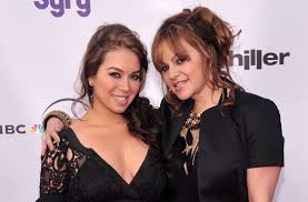 Últimas noticias, fotos, y videos de chiquis rivera las encuentras en perú21. No Le Hubieses Quitado El Marido Dijo Seguidora A Chiquis Rivera Cuando Esta Hablo De La Muerte De Jenni Rivera El Diario Ny