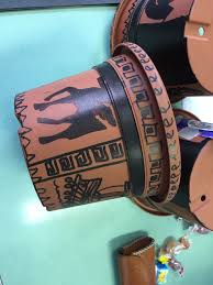 Il disegno di un vaso greco consente di cimentarsi sul controllo della rappresentazione delle forme concave e delle forme convesse in modo simmetrico collo, decorato con una palmetta stilizzata; Vasi Decorati Come I Greci Maestramarta