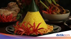 We did not find results for: Makna Mendalam Di Balik Sajian Nasi Kuning Yang Menggoda