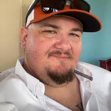 How to clean the engine bay?