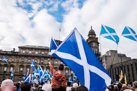 Klicken sie auf ein bild oder einen link um. Scottish Flag Where Did It Come From And Did You Know There Are Two Metro News